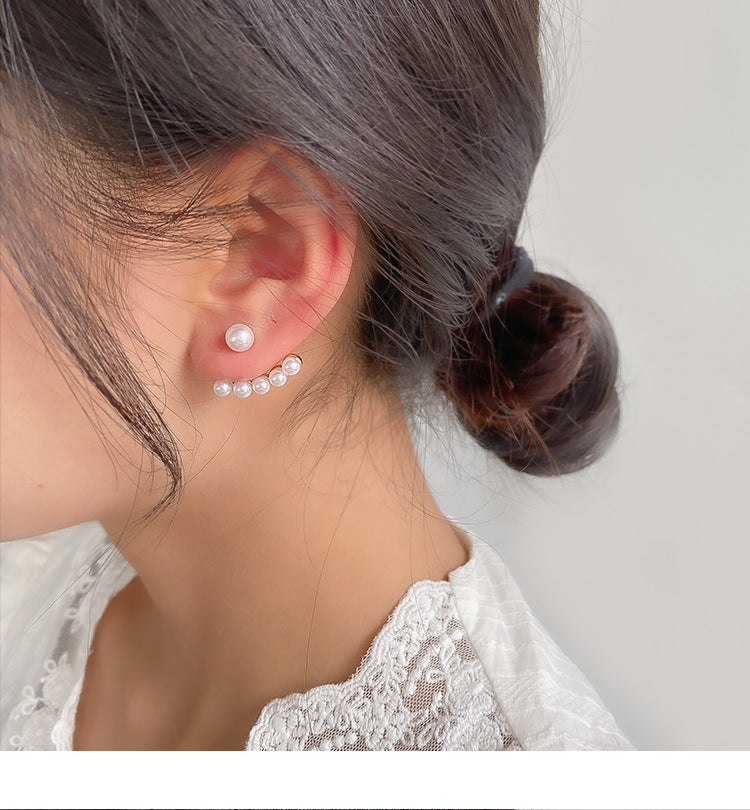 French minimalist pearl earrings